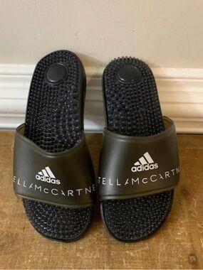 Stella McCartney x Adidas Gray/Black Slide Sandals Adissage Massage Sole